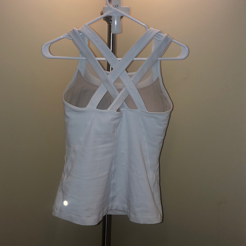 Lululemon top - Picture 2 of 2